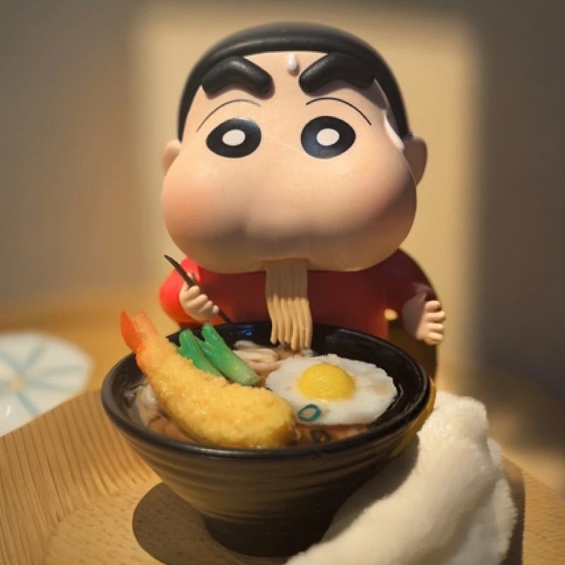 Car Accessories Girly - 10cm Kawaii Crayon Shin-chan Doll Car